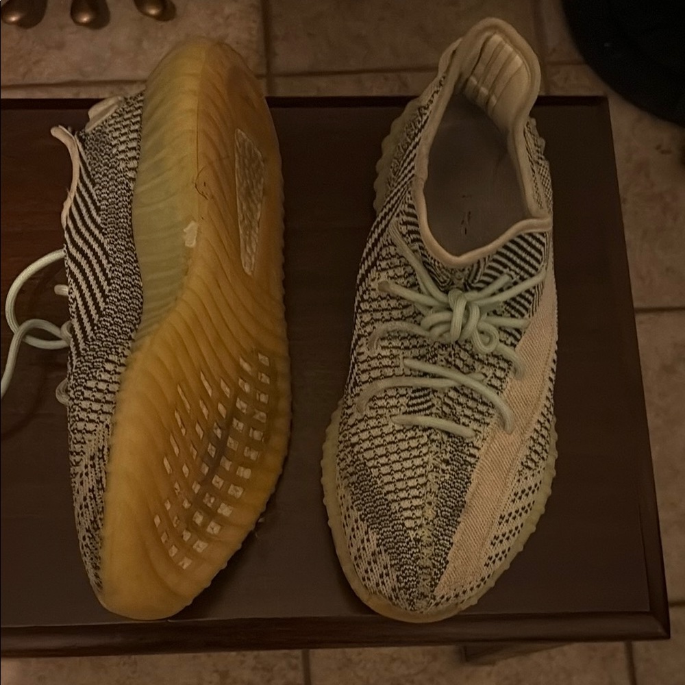 Yeezy Athletic Shoes Yellow Green Boost Technology
